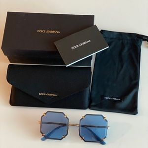 Dolce&Gabbana Blue Octagonal Geometric Sunglasses